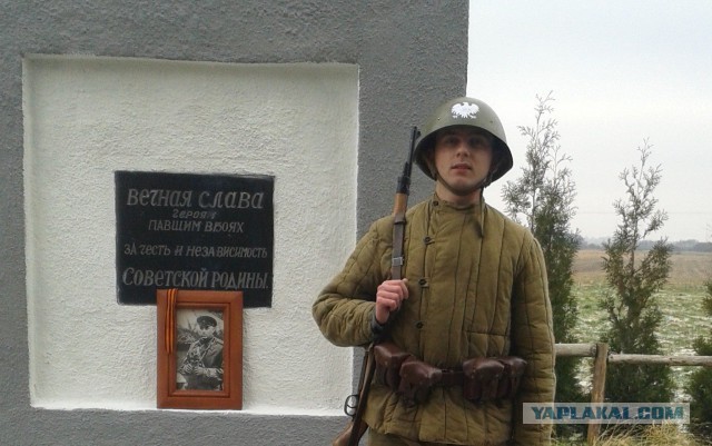 Поляки отреставрировали памятник советским воинам