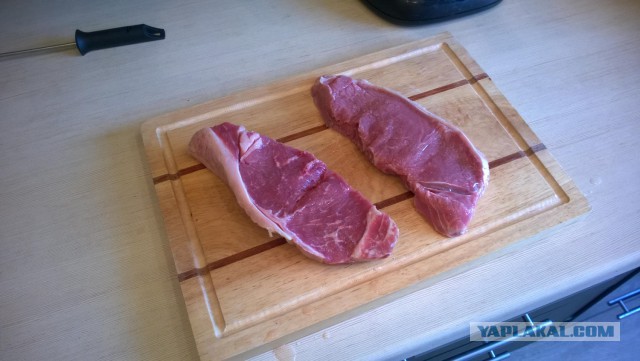 Мясо с кровью