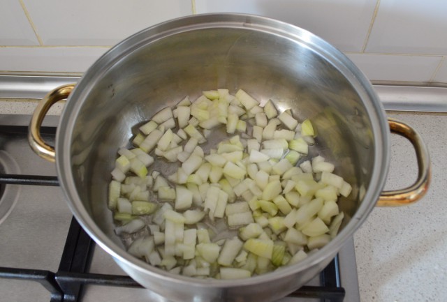 Суп-Гуляш. Наваристо и вкусно.