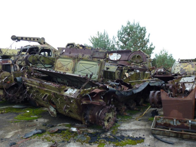 10 самых больших в мире кладбищ техники