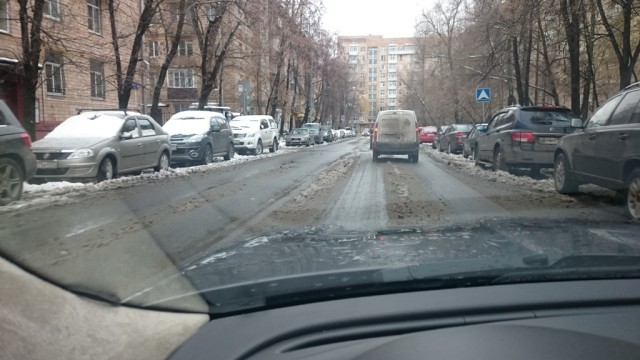 А как в вашем регионе убирают снег?