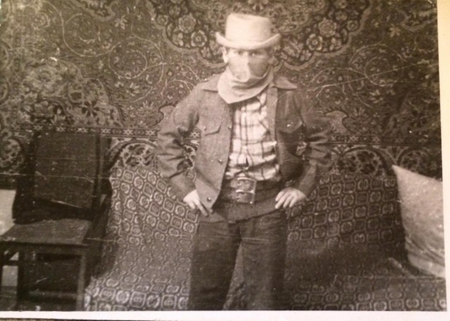 Редкие фотографии из архива последней подруги Юры Хоя.