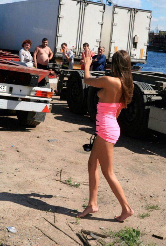 Забавные картинки с девушками