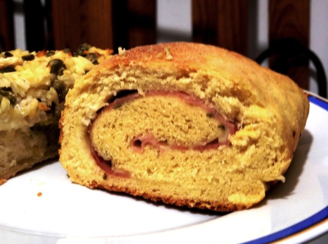 Хлеб-рулет из холода (не холодец!:))