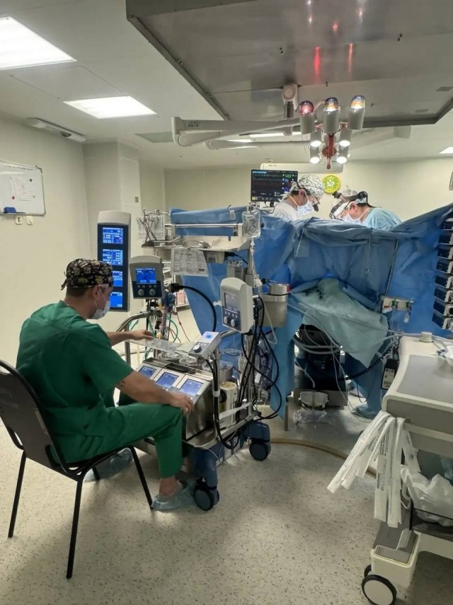 В Уфе кардиохирурги прооперировали 14-дневного младенца с критическим пороком сердца