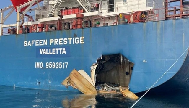 КСИР поразили очередной танкер, попытавшийся прорваться через Ормуз без разрешения.