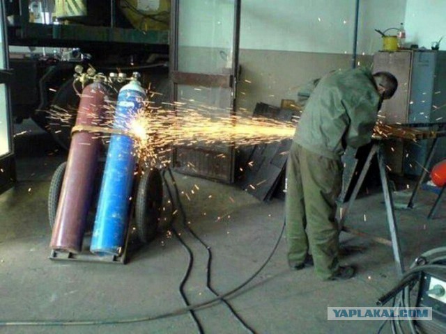 Физики опровергли запрет курить на балконе