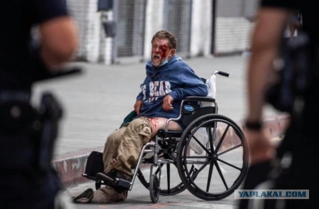 В Баффало (США) 57 офицеров полиции подали в отставку в знак протеста против отстранения их двух коллег