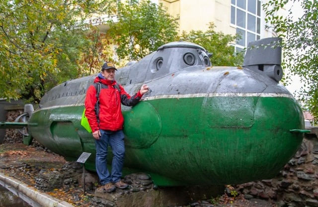 У кого сколько подводных лодок?