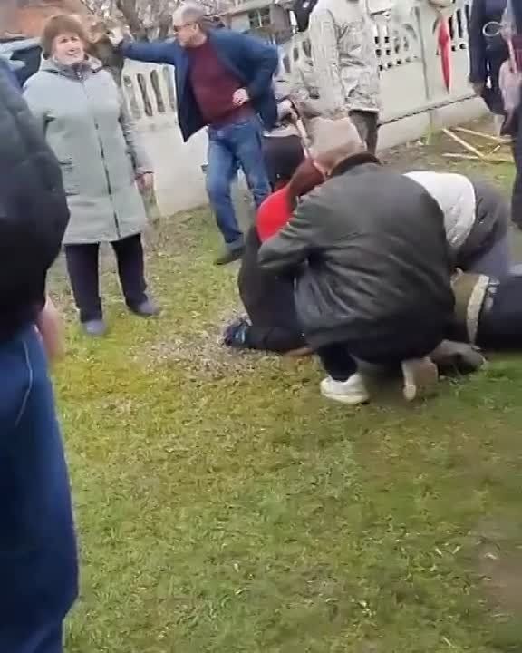 Во время захвата храма УПЦ в Киевской области умер нападающий