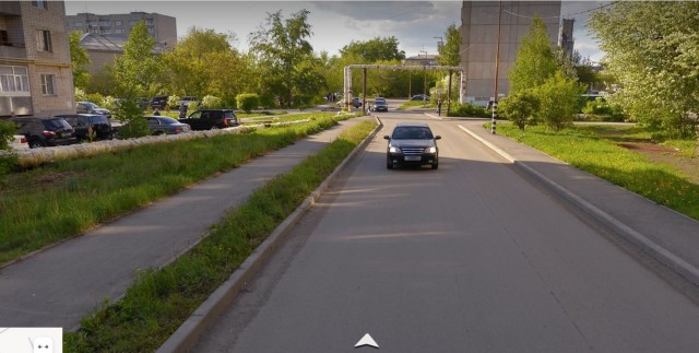В Омске построили новую развязку на дороге.