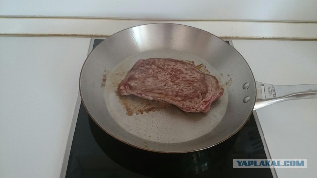 Мясо с кровью