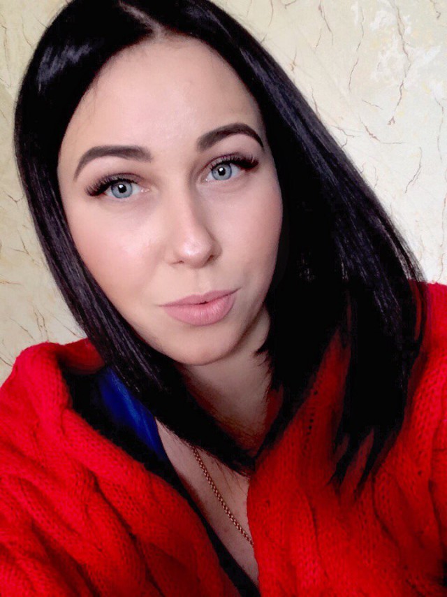 Этим девушкам сложно смотреть в глаза