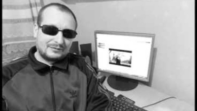 Пашкет, демотиваторы и мемы