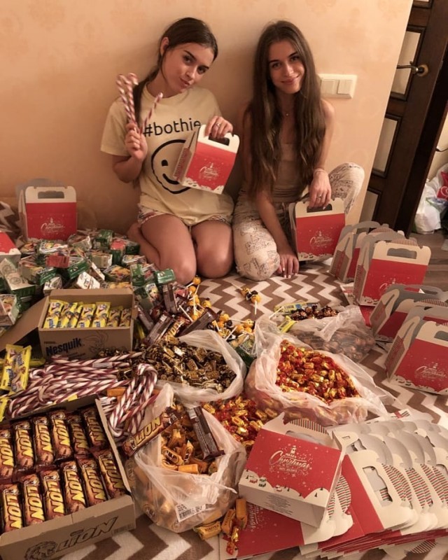 Забавные картинки с девушками