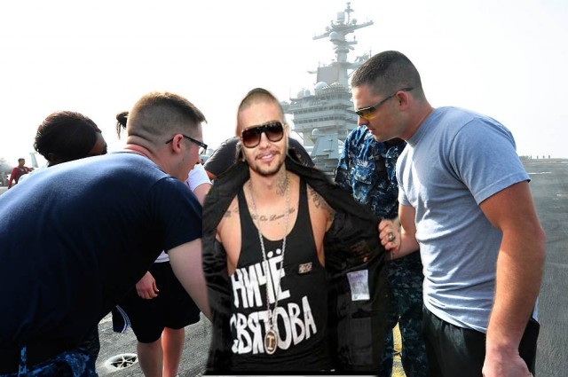 Фотожаба "Ты кого бабой назвал?" (Zhaberbottle 3)