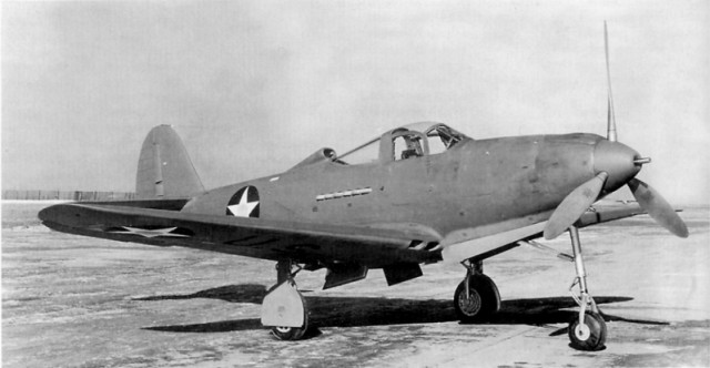 Р-39 Аэрокбра. Американская любимица сталинских соколов. История создания и основные модификации.