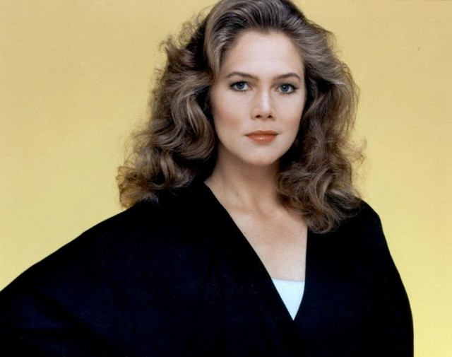 7 знаковых голливудских актрис 1980-1990-х, о которых сегодня почти не помнят