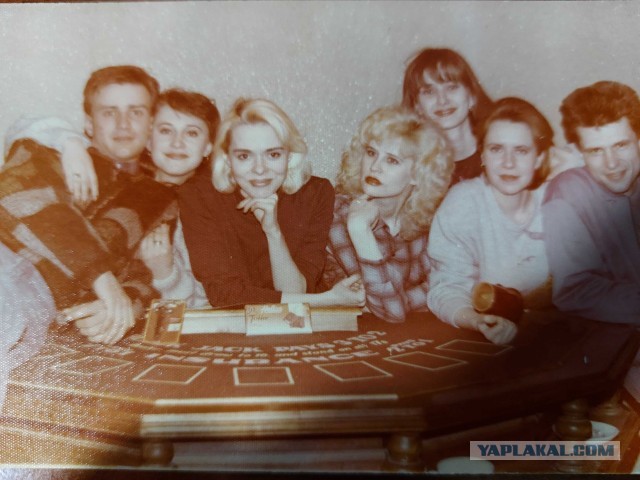 Девчата из 90-х и 2000-х (29.10.2024)