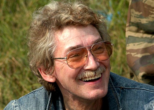 Интересные снимки известных людей 24.02.26