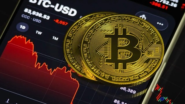 Наиболее преданные владельцы биткоина становятся продавцами, поскольку цена криптовалюты продолжает достигать новых минимумов