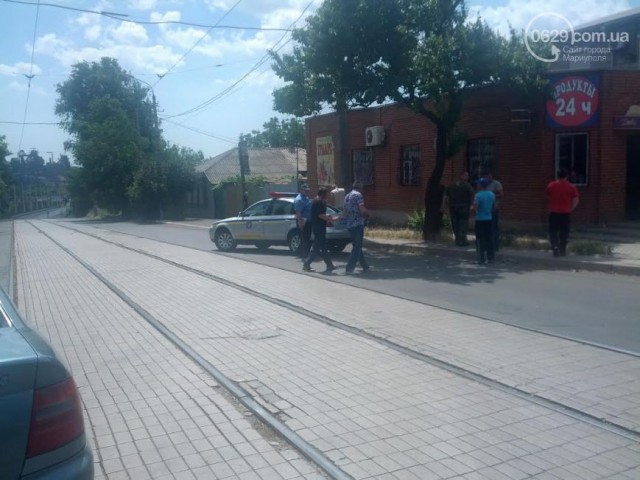 Укр. военные попали в засаду в Мариуполе. Расстрел