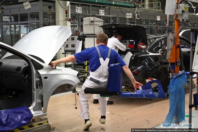Немцы с калужской пропиской. Завод Volkswagen