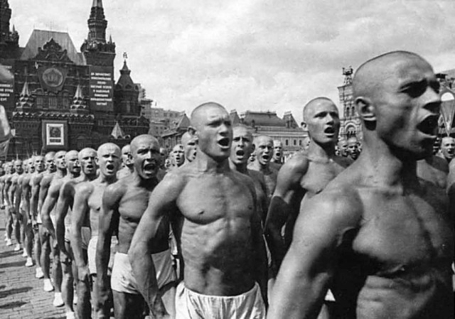 История в фотографиях