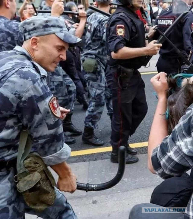 СК предупредил об ответственности за провокации на митинге в Москве