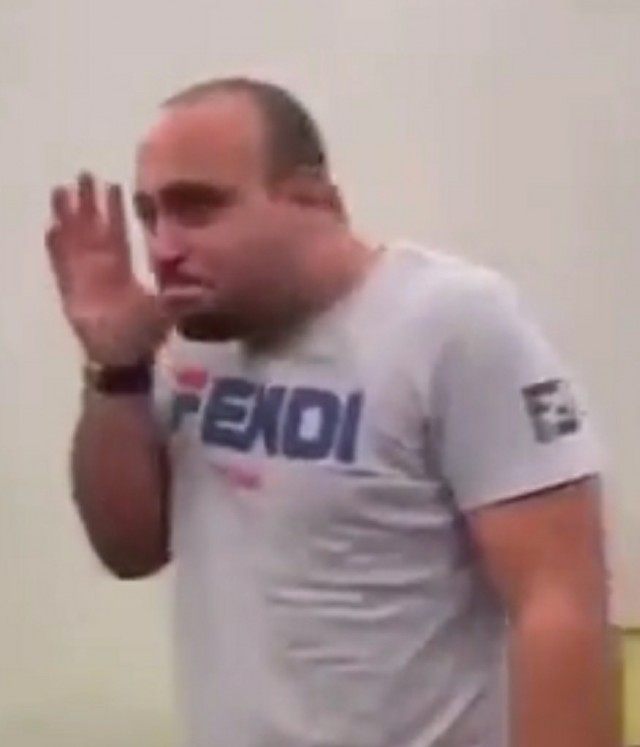 Подарок