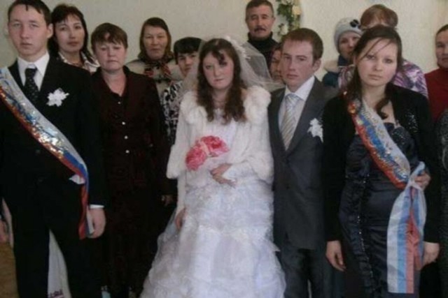 В Москве сыграли самую грустную свадьбу. Молодые остались без шампанского