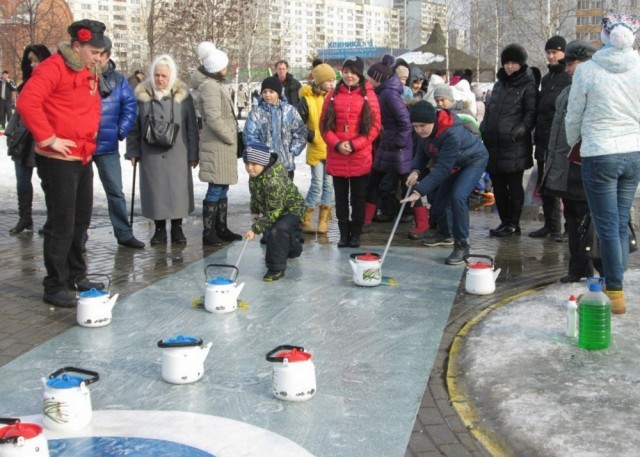 Сурковый кёрлинг
