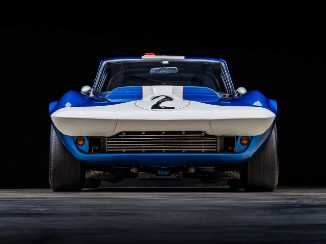 1963 Chevrolet Corvette Grand Sport. Автопятница №152.