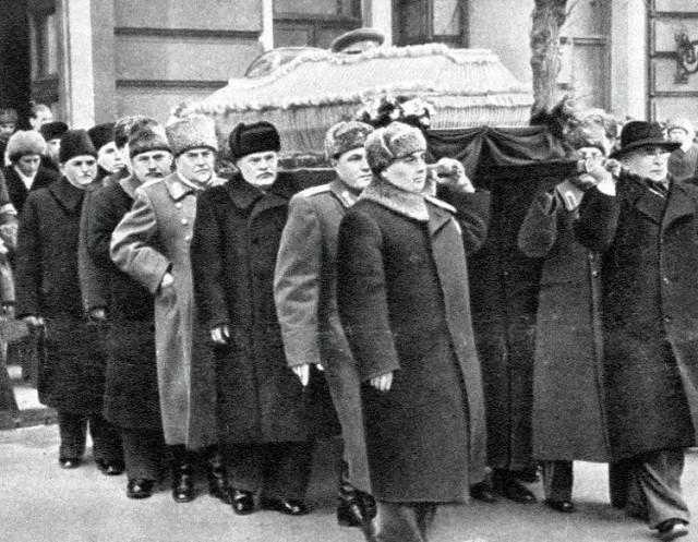 Как провожали в последний путь