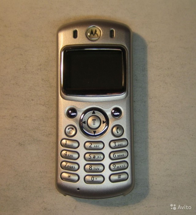 Motorola. Старейший производитель смартфонов вернулся в Россию