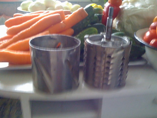 Капуста International, Наступила осень, отцвела капуста...