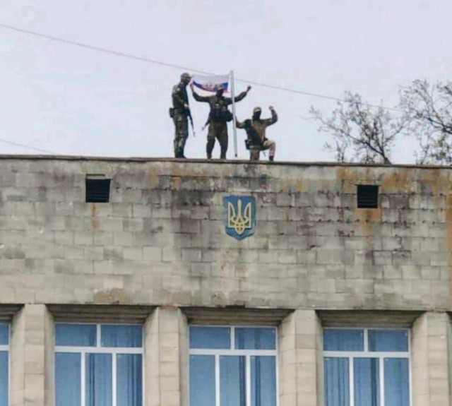 Куличи с символикой «азова»
