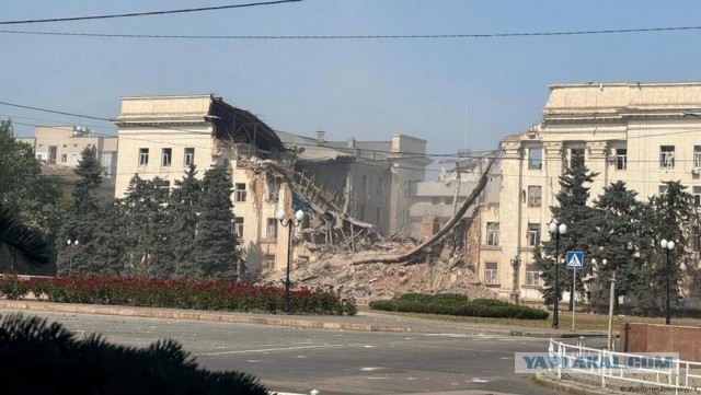 В Брянске взрыв и пожар в районе аэропорта