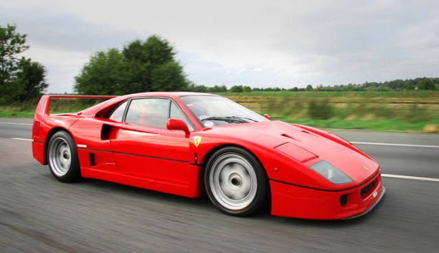 Акции Ferrari упали после презентации нового автомобиля