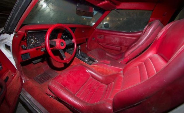 36 спорткаров Corvette