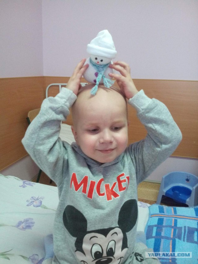 Малыш сам зарабатывает на лечение рака