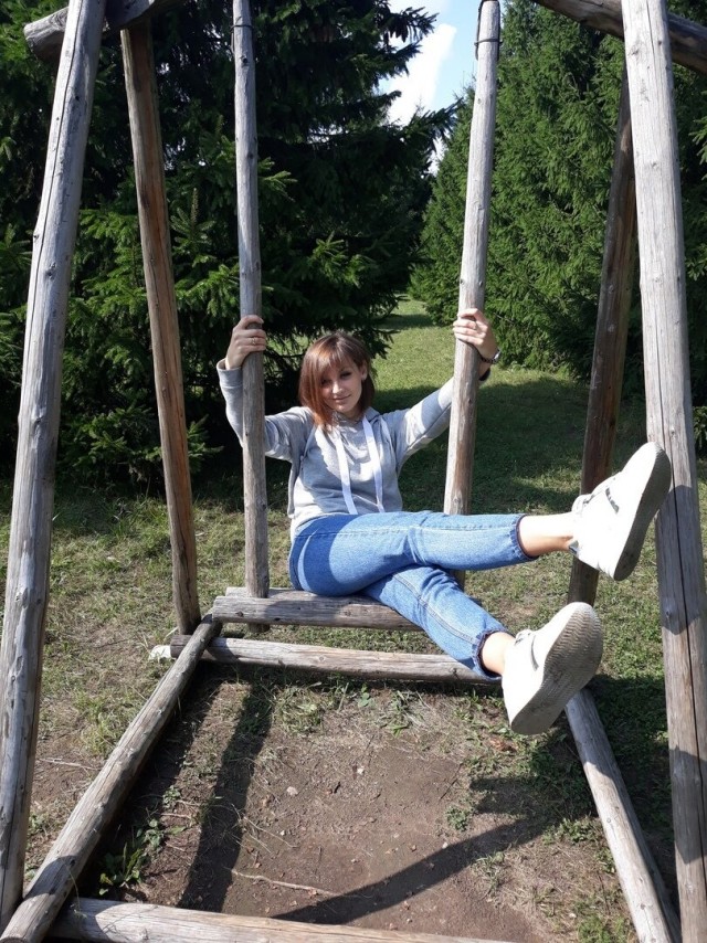 Фотокарточки с девушками