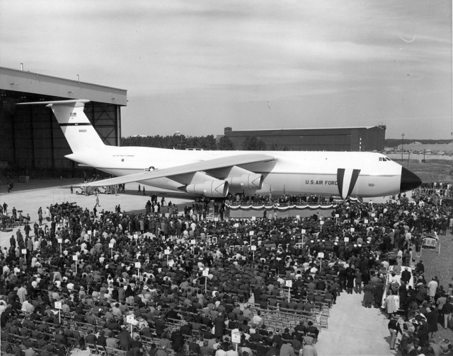 Lockheed C-5 Galaxy. Самый крупный военно-транспортный самолёт ВВС США