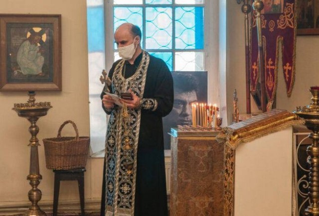 Батюшка из Костромской области заплатит 35 000 ₽ за антивоенную проповедь