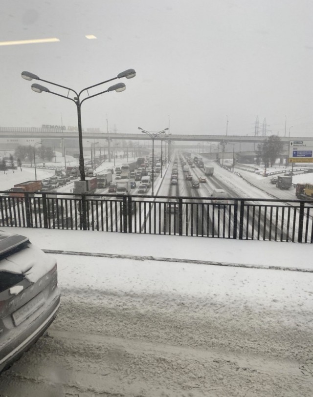 Москву опять накрыло