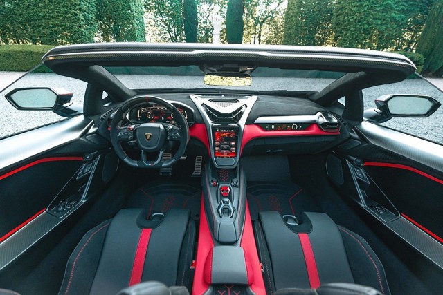Lamborghini выпустила самый мощный в истории марки родстер: 1080 л.с., разгон до 100 км/ч-2,4 сек, цена от 4 млн. €
