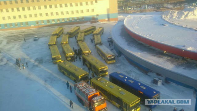 В аэропорту Норильска ветром снесло Boeing