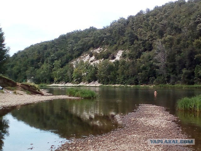 Каменный пляж в баню