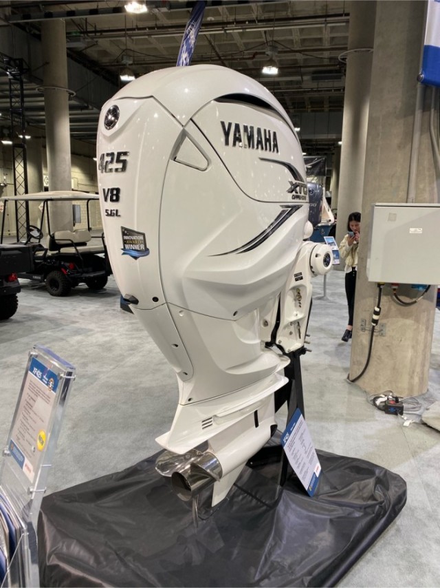 Автошоу Los Angeles 2019, part 1