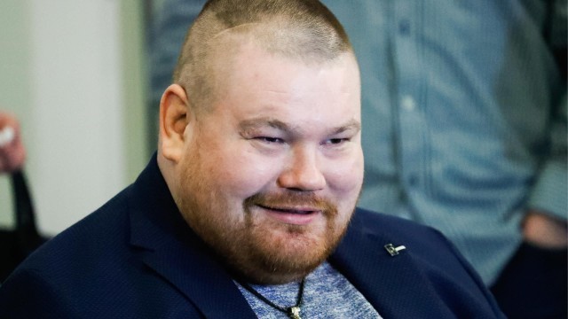 Полиция задержала автохама на BMW после наезда на подростка